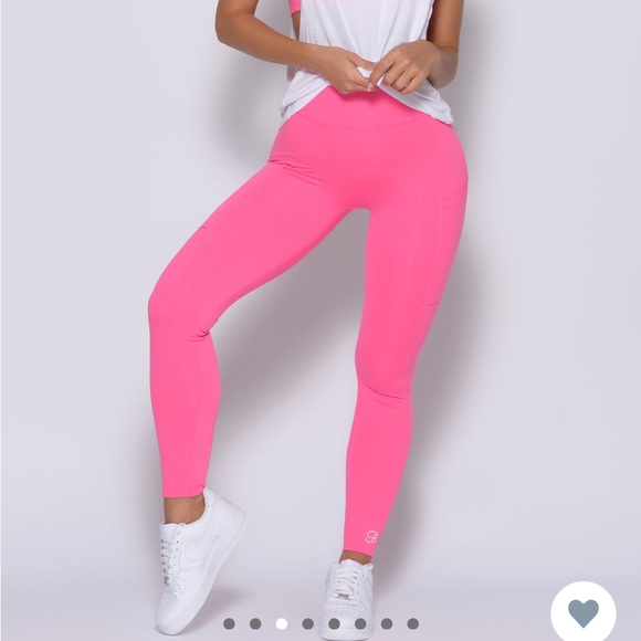 Curves leggings - Picture 3 of 12